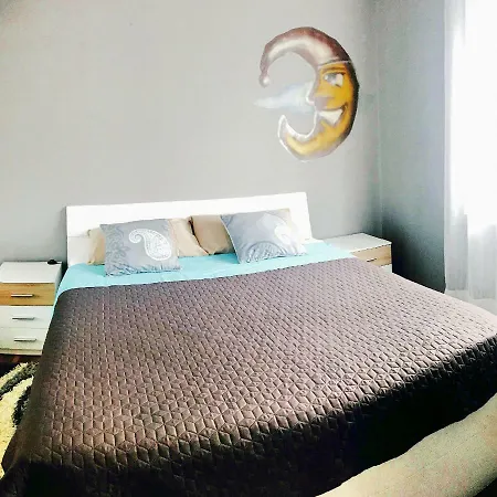 Apartment Ela *